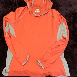 Columbia light weight hooded shirt